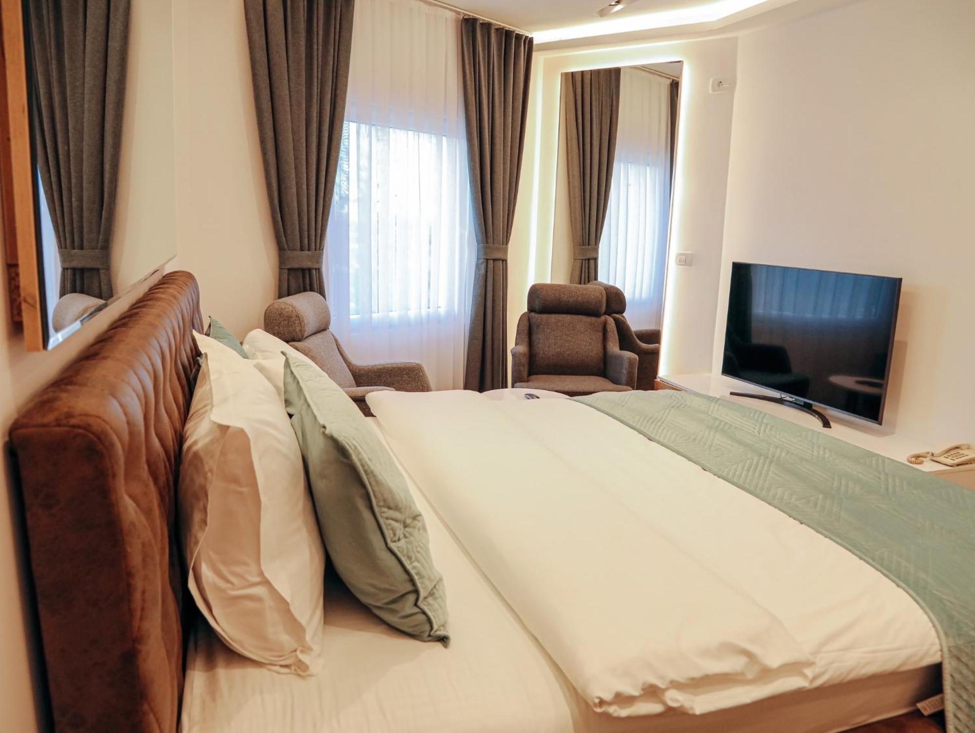 Hotel Europa 92 Ferizaj Exterior foto